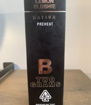 Blinkers-Lemon-Slushie-Sativa-2G-Disposable-Front-rotated-1.webp